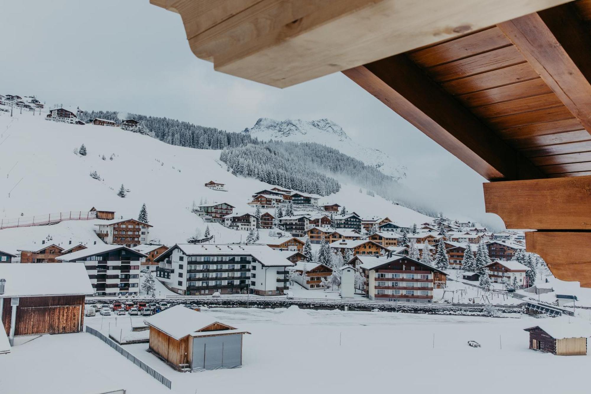 Fernsicht Alpen-Apartments Lech am Arlberg Pokój zdjęcie